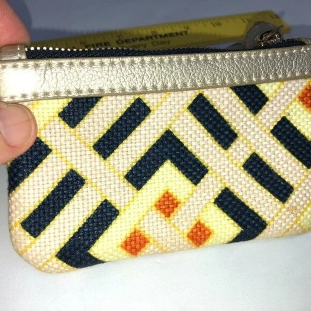 Spartina 449 Gold Beige Chevron Leather Linen‎ Wallet